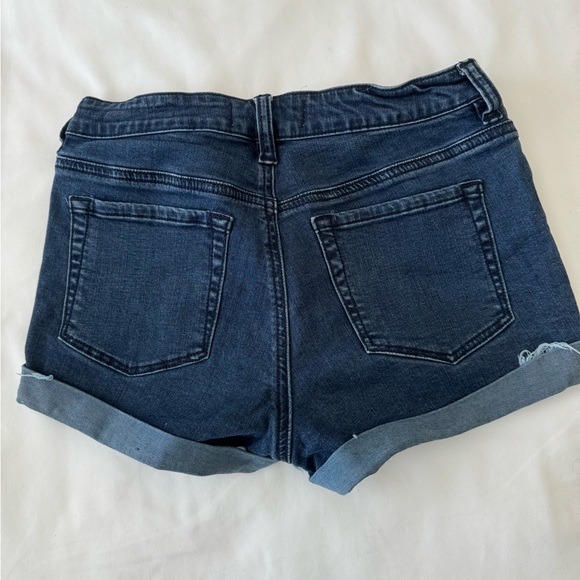 Blue Jean shorts - Picture 2 of 3